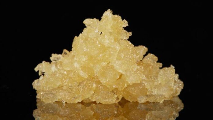 live resin vs distillate edibles