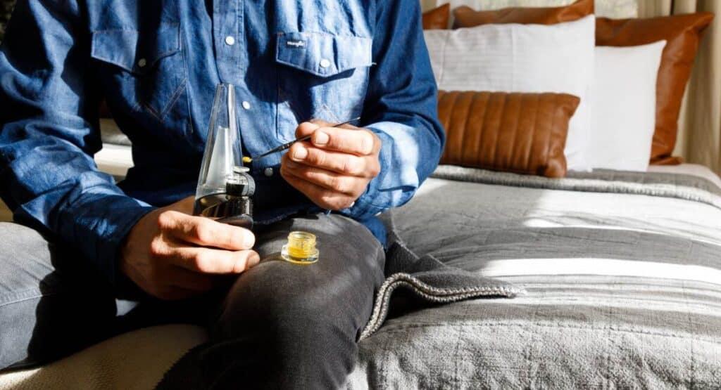 Choosing the Right Equipment for Smoking Rosin