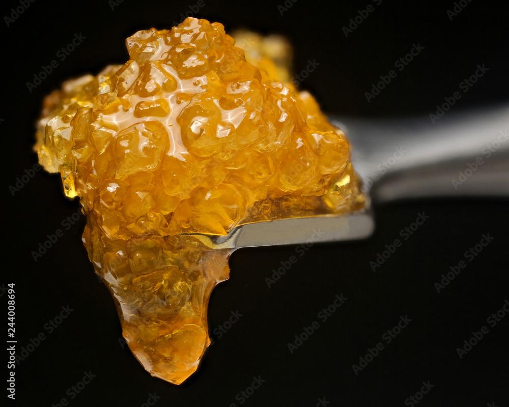 Potency and Effects: Comparing THC Sugar and ‌Budder