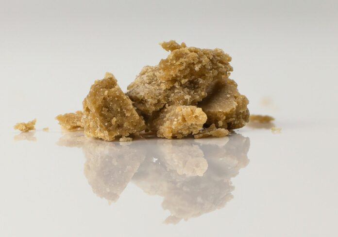 THC Sugar vs. Budder: A Sweet Showdown in Cannabis Edibles