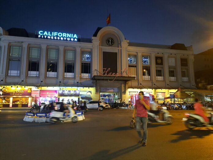 THCA Marketplace: Effects, Sales and Legal Comparison