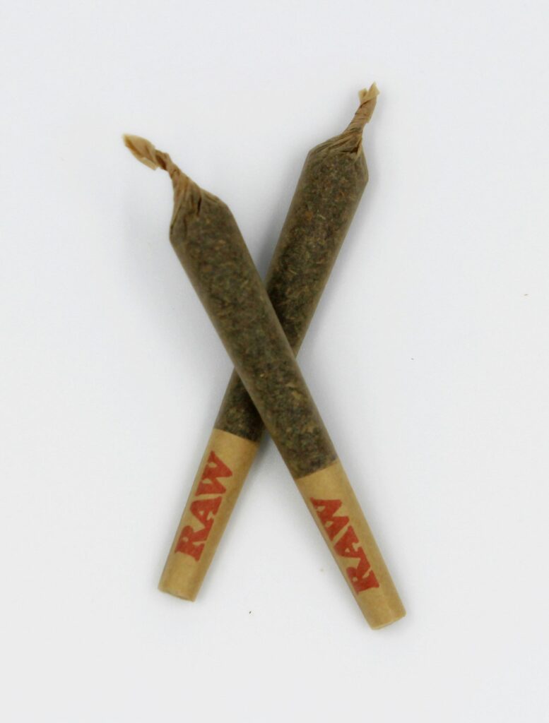 THCA Pre-Rolled Joints: Next-Day Holiday Bundle